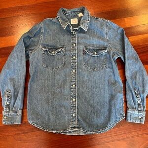Levi's Ladies Blue Denim Snap Button-Up Shirt Medium